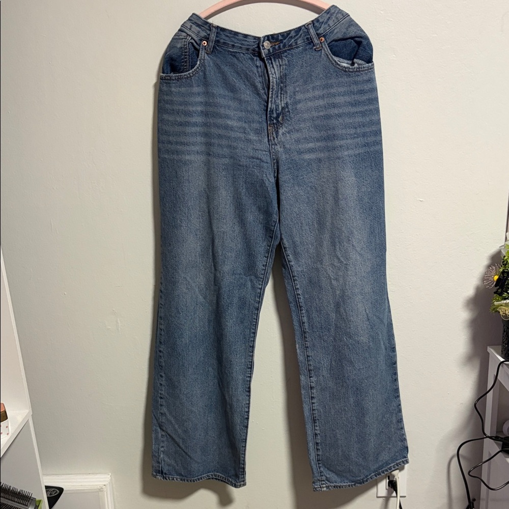 Classic Women's Blue Straight-Leg Jeans